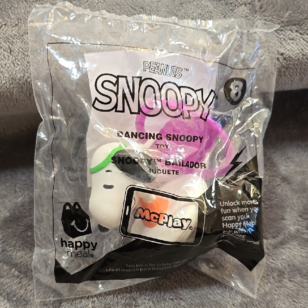 McPlay Dancing Snoopy Toy